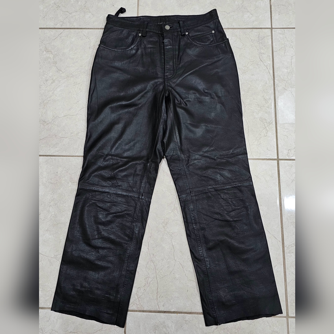 Harley Davidson Womens Leather Pants Brand New With Out Tag.